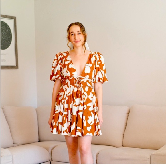 House of Harlow 1960 Dresses & Skirts - House of Harlow 1960 Linen Mini Dress in Brown/Cream
